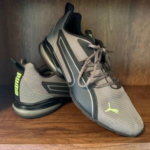 Puma Gray and Black Sneakers with Dynamic Mesh Design